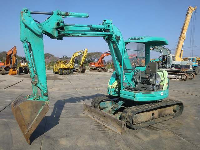 B6U (00909B)