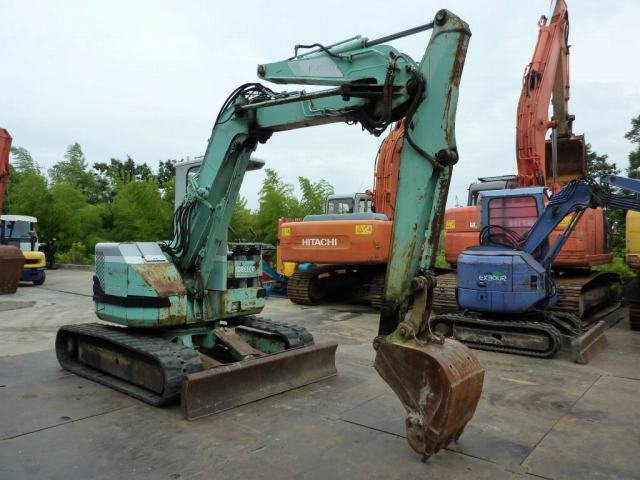 SK50UR (YJ-01974)