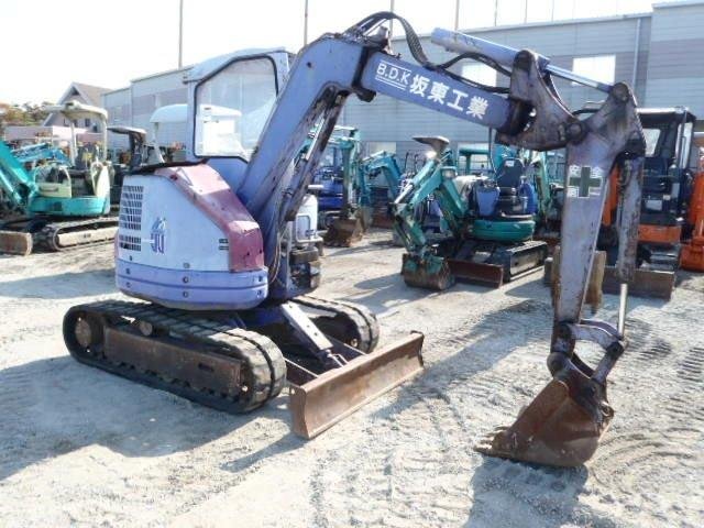 PC28UU-2 (8768)