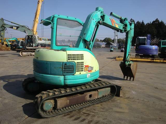 B6U (00909B)