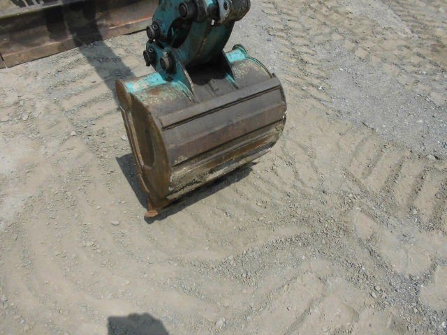 VIO17 (02223B)