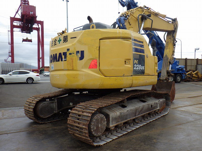 PC228US-10 (1330)