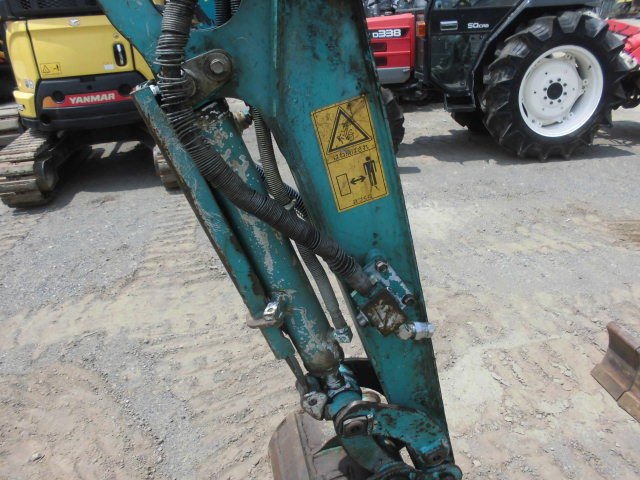 VIO17 (02223B)