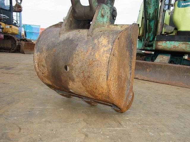 B1U (00538)