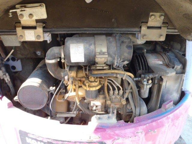 PC28UU-2 (8768)