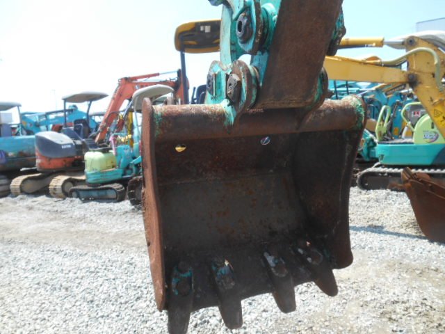 VIO15 (00588B)