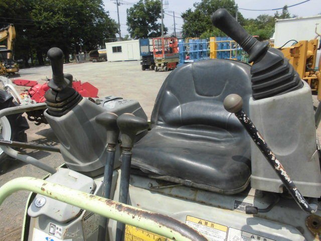 VIO17 (02223B)