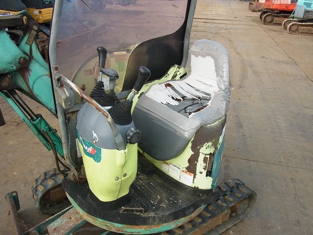 B1U (00538)