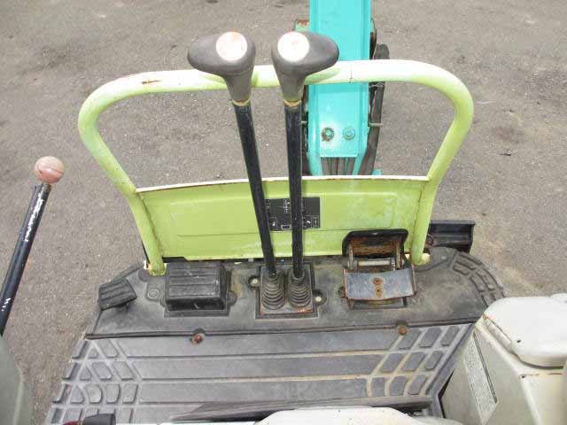 VIO17 (00646B)