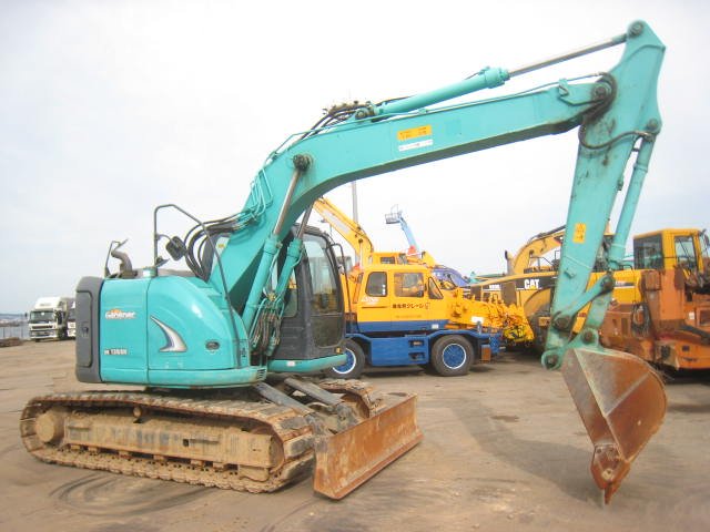 SK135SR-2 (YY06-15350)