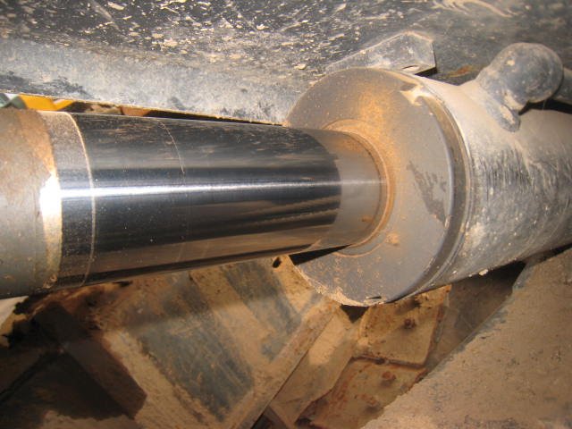 SK135SR-2 (YY06-15350)