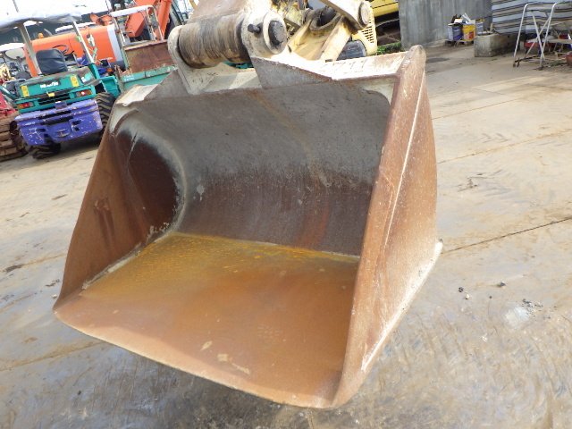 PC228US-3E0 (40999)