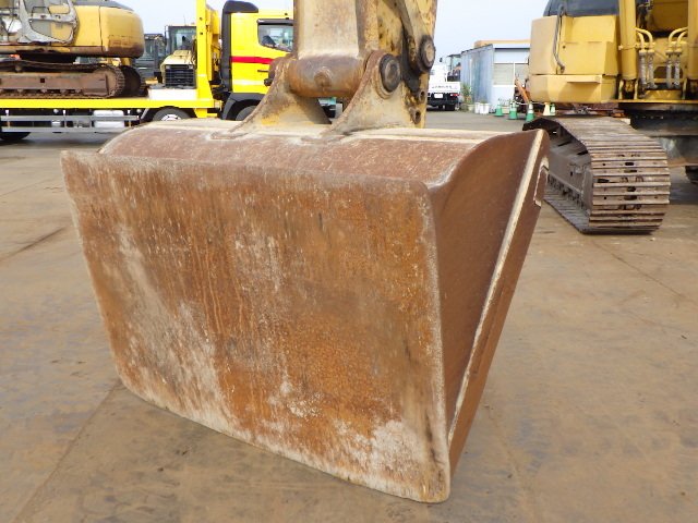 PC228US-3E0 (40999)
