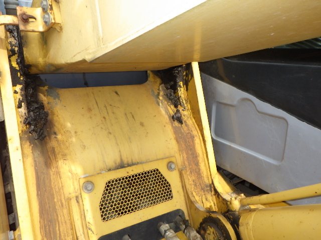 PC228US-3E0 (40999)
