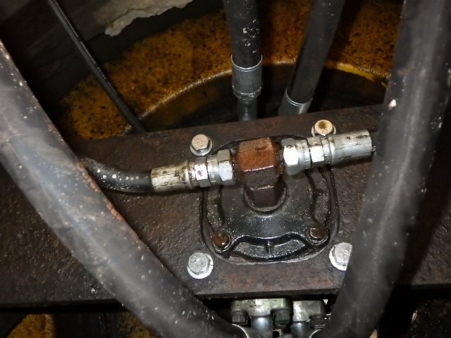 PC228US-3E0 (40939)